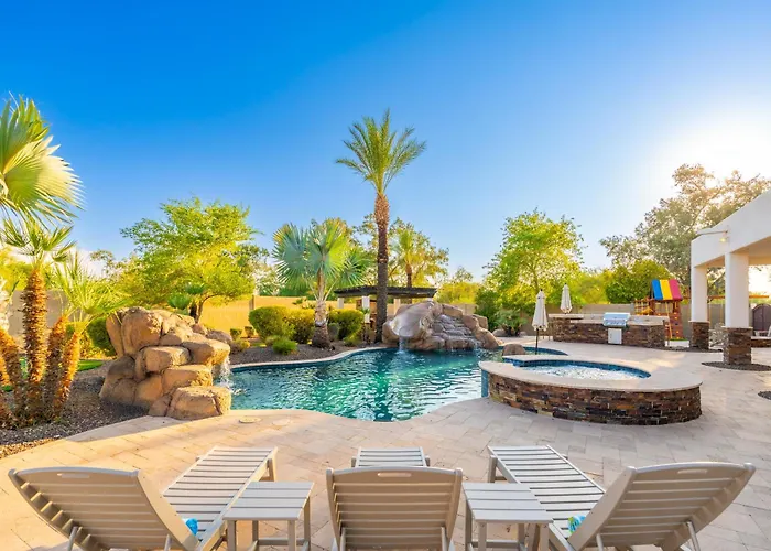 Millionminiresortwaterslidepickleballgolfspa Holiday home *