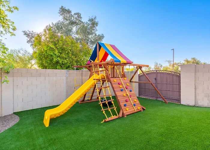 Holiday home Millionminiresortwaterslidepickleballgolfspa