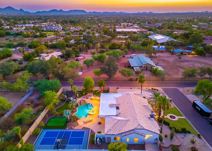 Holiday home Millionminiresortwaterslidepickleballgolfspa Scottsdale